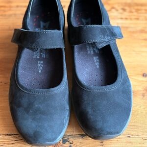 Mephisto Marsia Mary Jane Flat Size 6